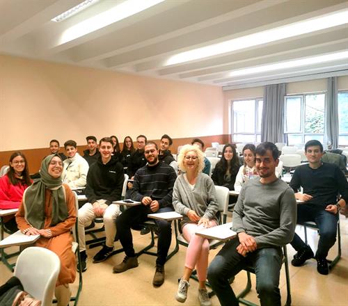 Business English mit Studierenden am Fachbereich Maschinenbau der YTU, Istanbul