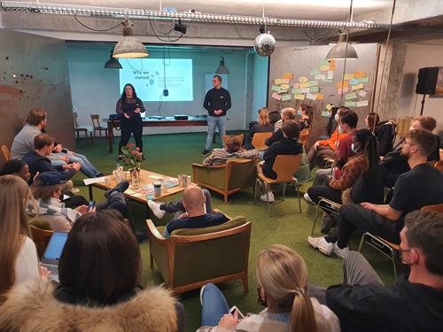 The 4th CE3 Start-Up Bootcamp took place in Düsseldorf from 26-28 November 2021. The focus of the German-Dutch Interreg CE3 project is to teach students about cross-border entrepreneurship.